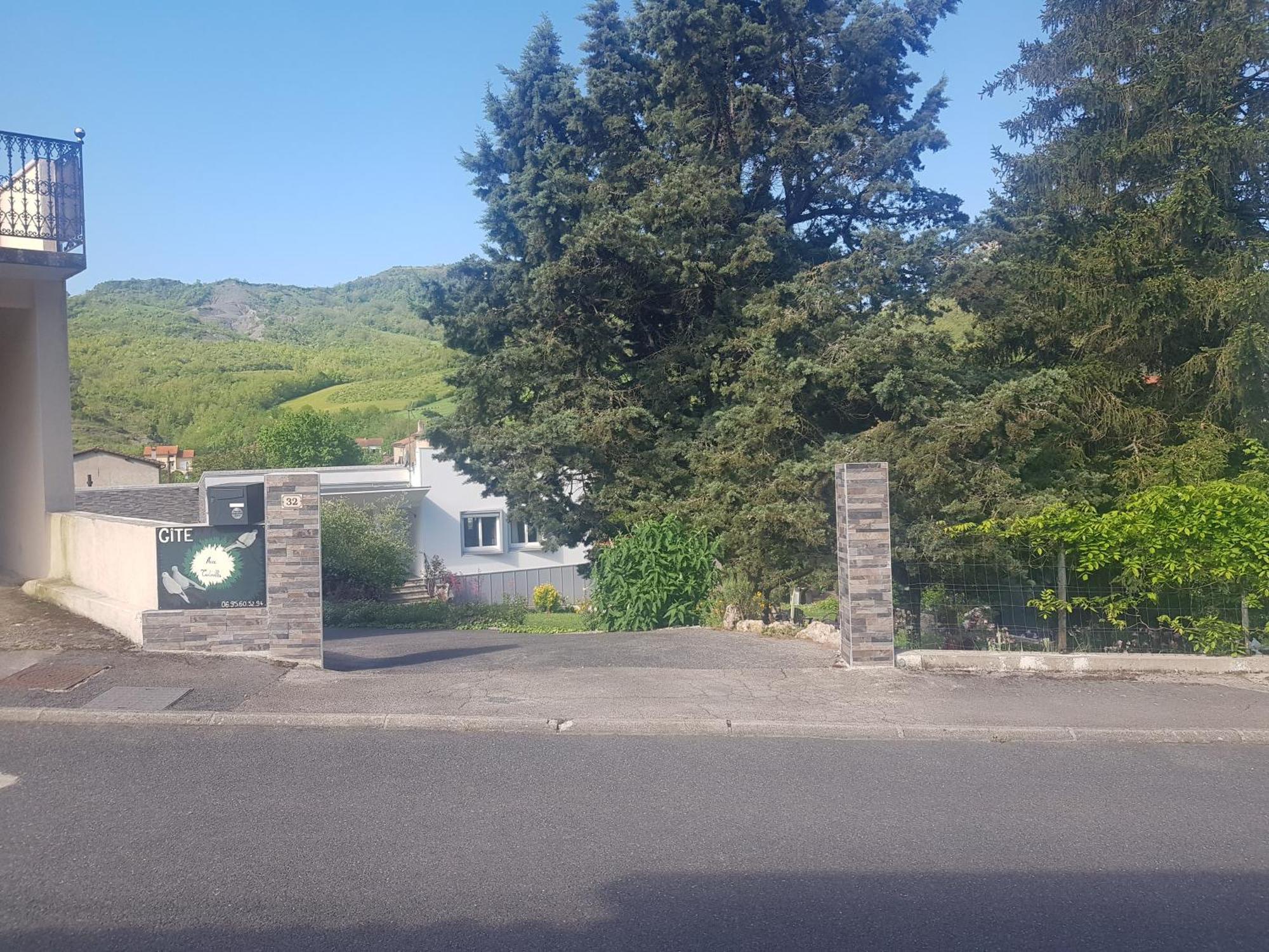 Gite Aux Tourterelles Tournemire  Dış mekan fotoğraf
